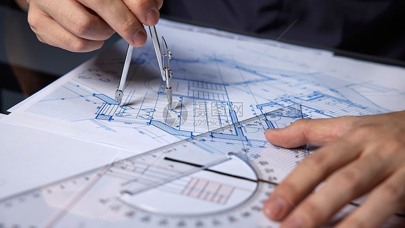 装配式建筑成本控制：关键要素与策略解析